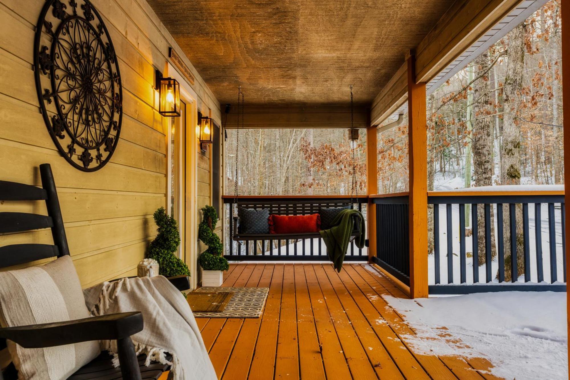 The Moondance Cabin By Lightfoot Stays Vacation Rentals سيفيرفيل المظهر الخارجي الصورة